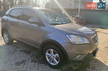 Позашляховик / Кросовер SsangYong Korando 2012 в 