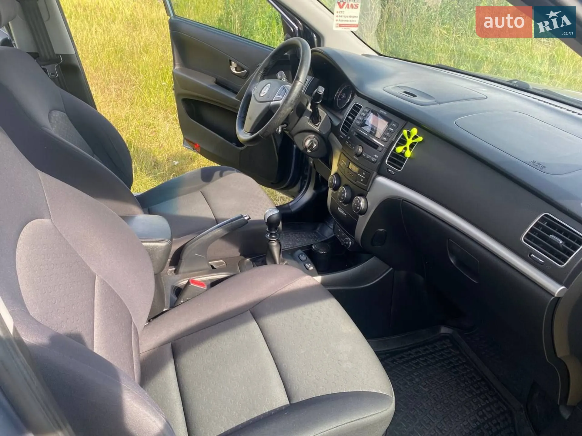2012 SsangYong Korando - мініатюра 24