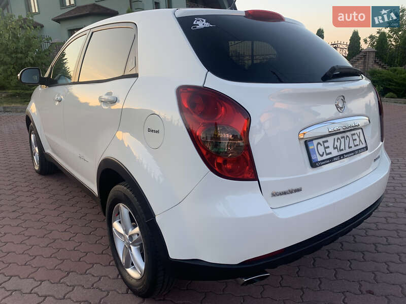 Позашляховик / Кросовер SsangYong Korando 2011 в Чернівцях