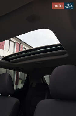 Позашляховик / Кросовер SsangYong Korando 2013 в 