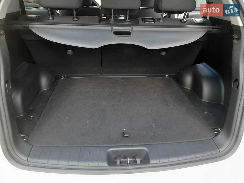 Позашляховик / Кросовер SsangYong Korando 2012 в Одесі