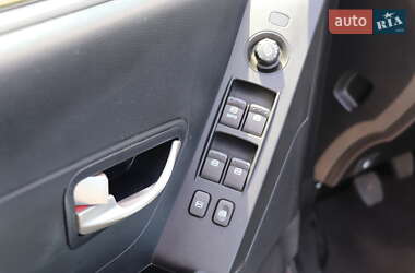 Внедорожник / Кроссовер SsangYong Korando 2011 в 