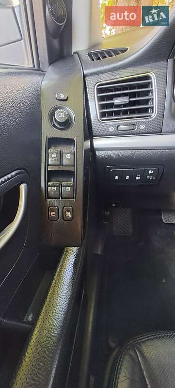 Позашляховик / Кросовер SsangYong Korando 2012 в Одесі