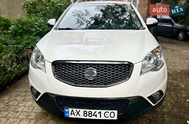 Позашляховик / Кросовер SsangYong Korando 2012 в 