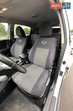 Внедорожник / Кроссовер SsangYong Korando 2012 в 