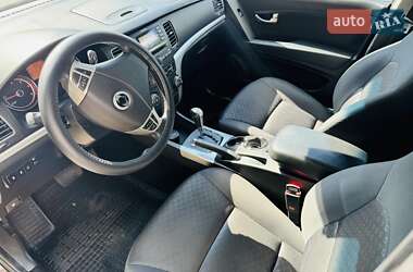 Позашляховик / Кросовер SsangYong Korando 2011 в 