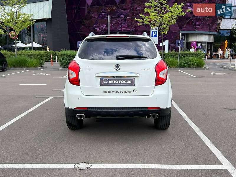 Внедорожник / Кроссовер SsangYong Korando 2014 в Киеве