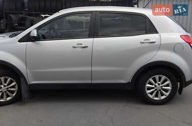 Внедорожник / Кроссовер SsangYong Korando 2014 в 