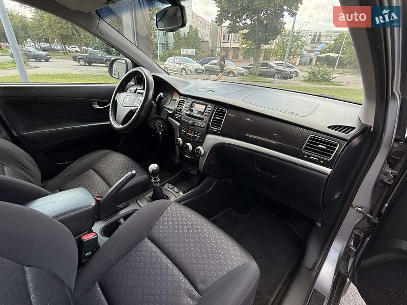 Внедорожник / Кроссовер SsangYong Korando 2012 в Киеве