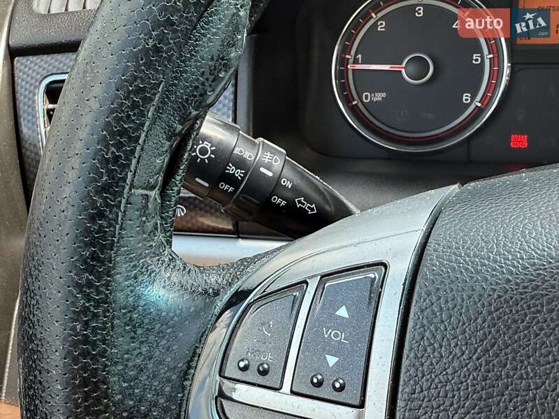 Внедорожник / Кроссовер SsangYong Korando 2012 в Киеве