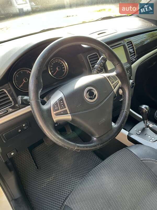 Внедорожник / Кроссовер SsangYong Korando 2012 в Киеве