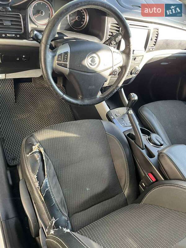 Внедорожник / Кроссовер SsangYong Korando 2012 в Киеве