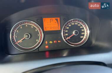 Внедорожник / Кроссовер SsangYong Korando 2013 в 