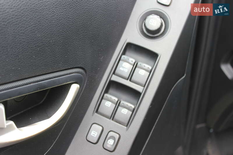 Внедорожник / Кроссовер SsangYong Korando 2011 в Днепре