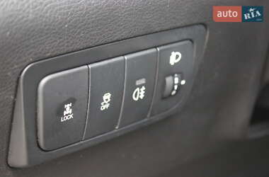 Внедорожник / Кроссовер SsangYong Korando 2011 в 