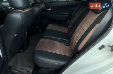 Внедорожник / Кроссовер SsangYong Korando 2012 в 