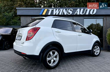 Внедорожник / Кроссовер SsangYong Korando 2012 в 