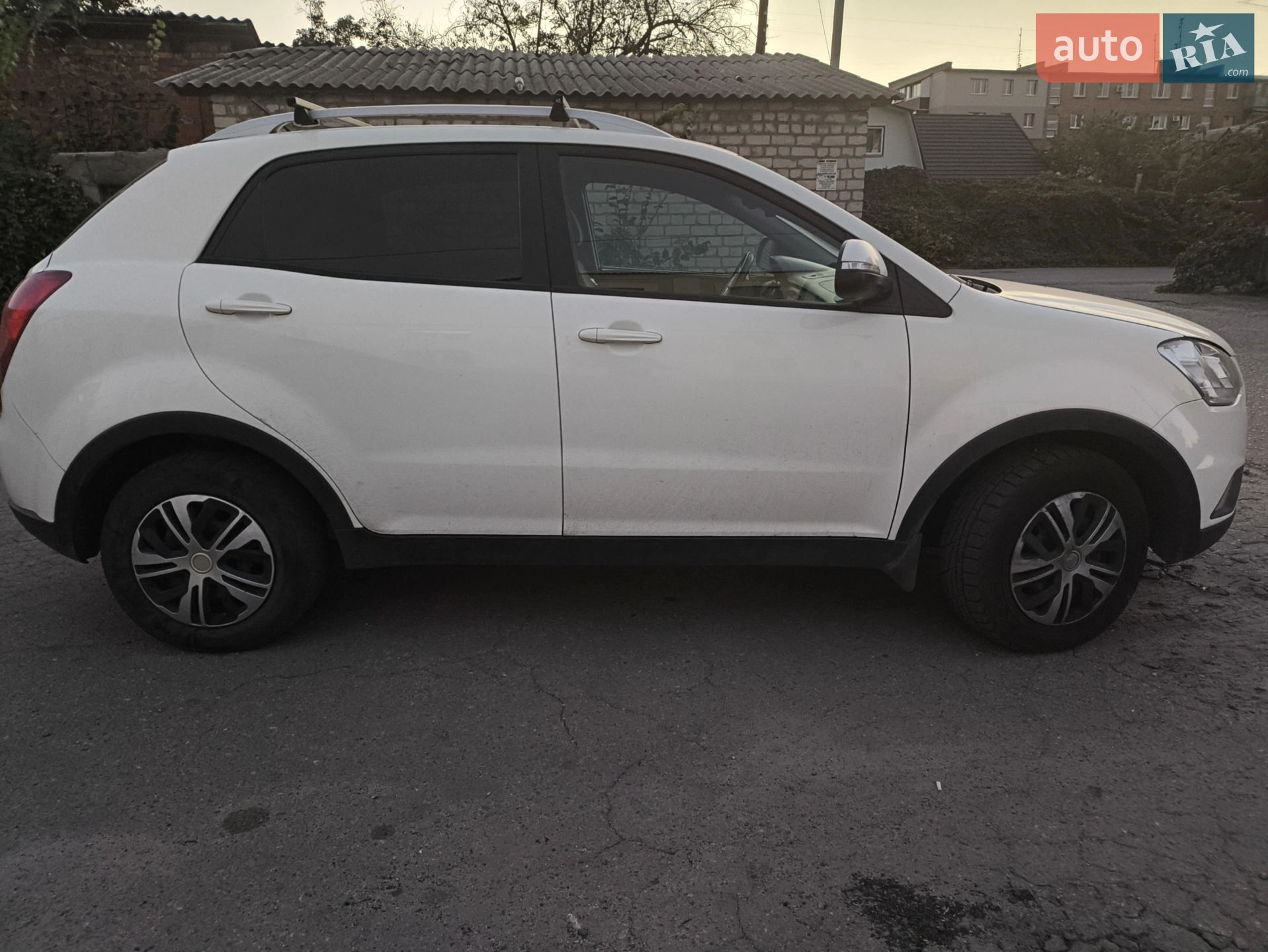 2011 SsangYong Korando - мініатюра 4