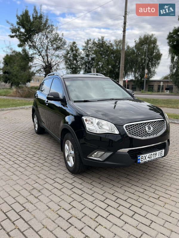 Внедорожник / Кроссовер SsangYong Korando 2013 в 