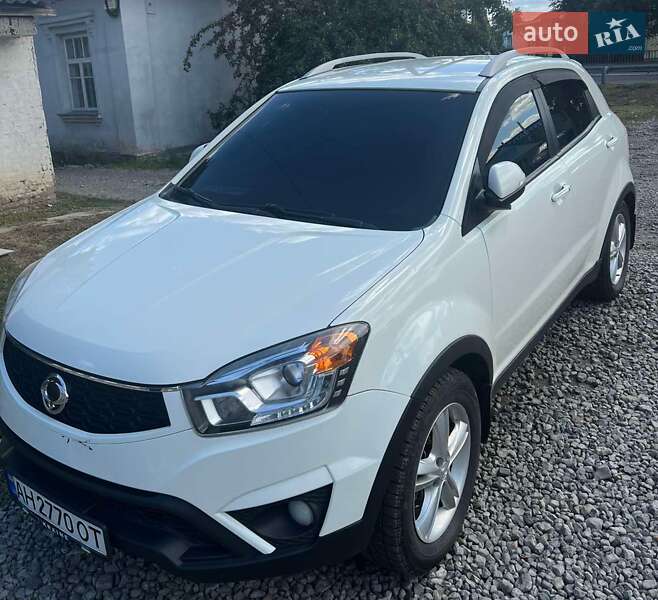 Внедорожник / Кроссовер SsangYong Korando 2014 в 