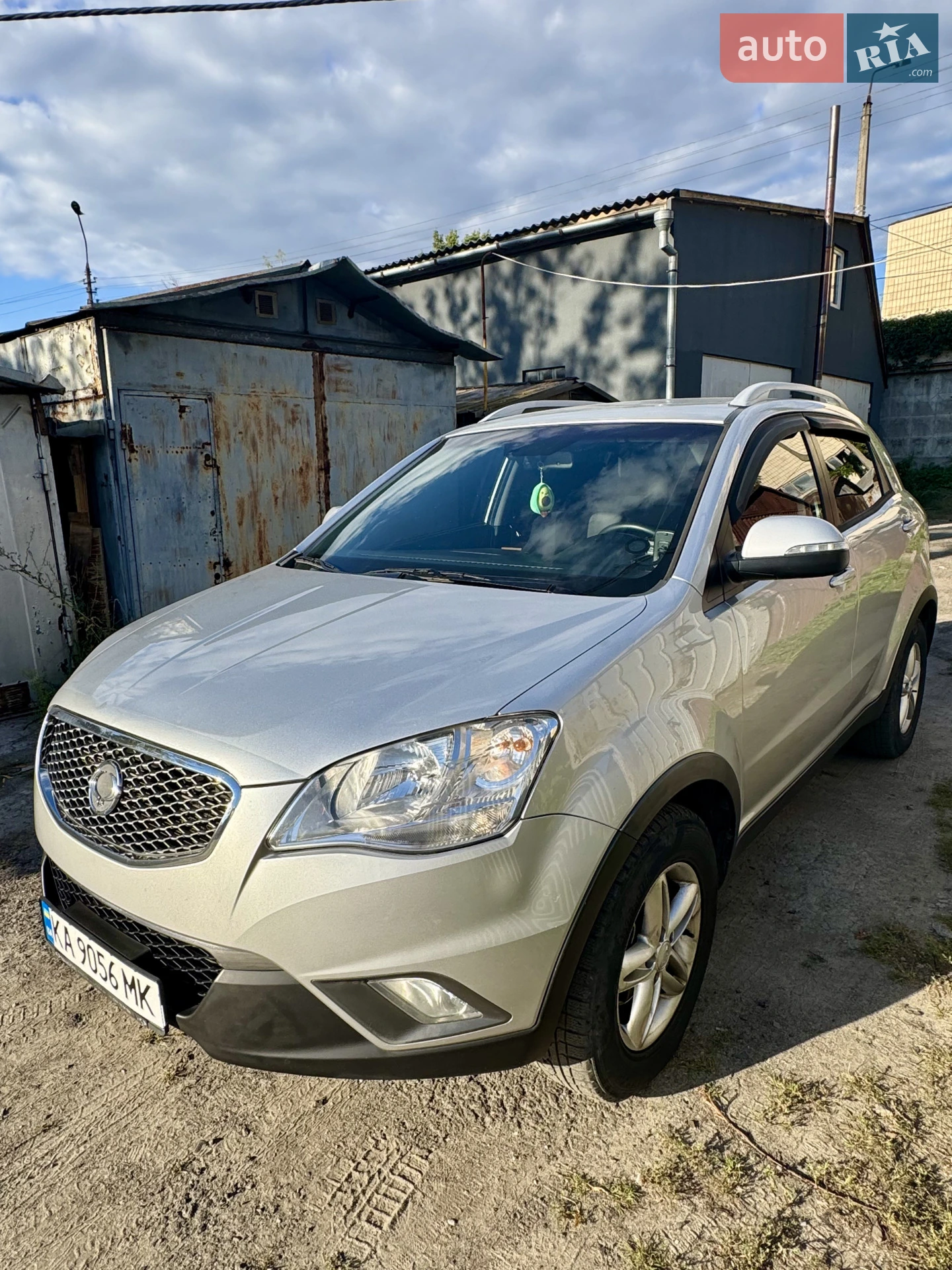 2011 SsangYong Korando - мініатюра 9