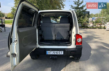 Внедорожник / Кроссовер SsangYong Korando 2001 в 