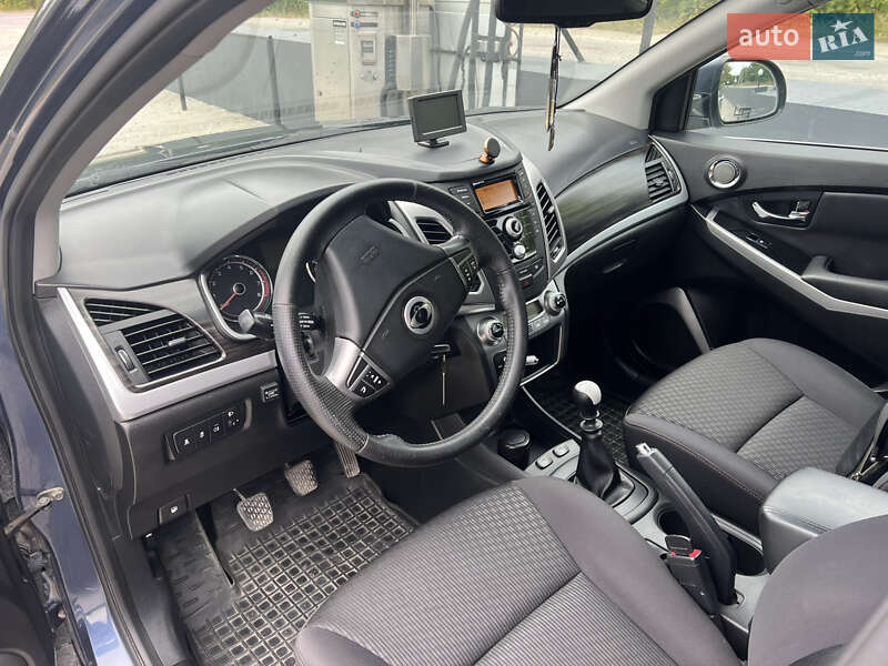 Внедорожник / Кроссовер SsangYong Korando 2014 в Дунаевцах фото 11 Внедорожник / Кроссовер SsangYong Korando 2014 в Дунаевцах