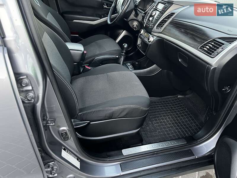 Внедорожник / Кроссовер SsangYong Korando 2014 в Днепре