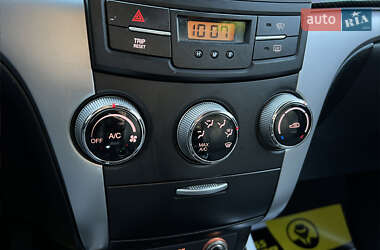 Позашляховик / Кросовер SsangYong Korando 2013 в 