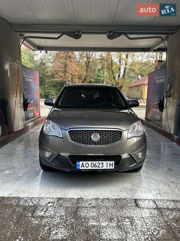 Внедорожник / Кроссовер SsangYong Korando 2011 в Ужгороде