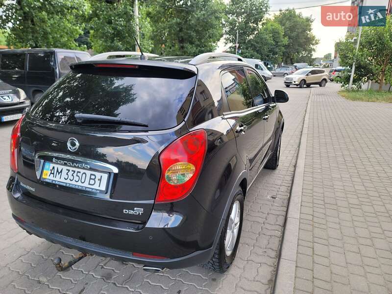 Позашляховик / Кросовер SsangYong Korando 2012 в Віньківцях