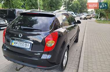 Позашляховик / Кросовер SsangYong Korando 2012 в 
