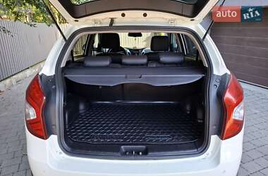 Внедорожник / Кроссовер SsangYong Korando 2013 в 