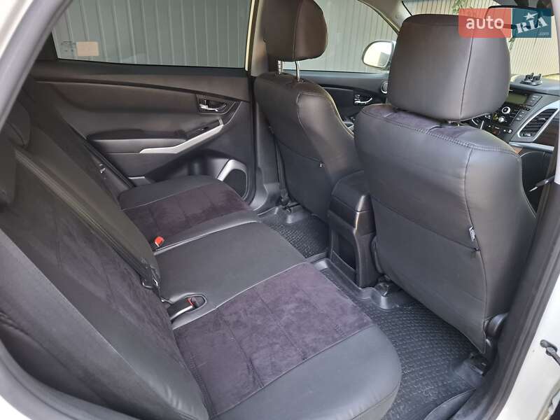 Внедорожник / Кроссовер SsangYong Korando 2013 в Ивано-Франковске