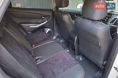 Внедорожник / Кроссовер SsangYong Korando 2013 в 