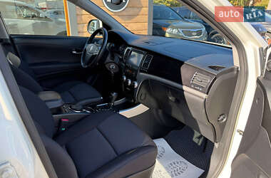 Внедорожник / Кроссовер SsangYong Korando 2013 в 