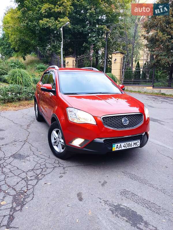 Позашляховик / Кросовер SsangYong Korando 2012 в Києві