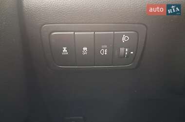 Внедорожник / Кроссовер SsangYong Korando 2013 в 