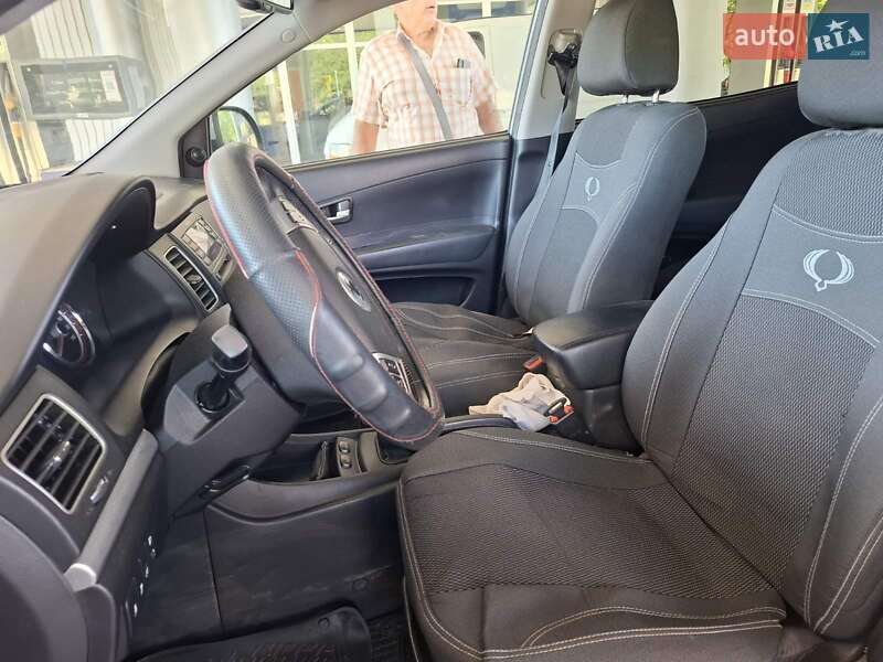 Внедорожник / Кроссовер SsangYong Korando 2011 в Николаеве