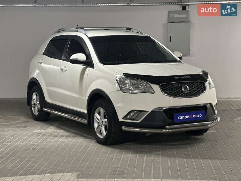 Позашляховик / Кросовер SsangYong Korando 2011 в Києві фото 3 Позашляховик / Кросовер SsangYong Korando 2011 в Києві