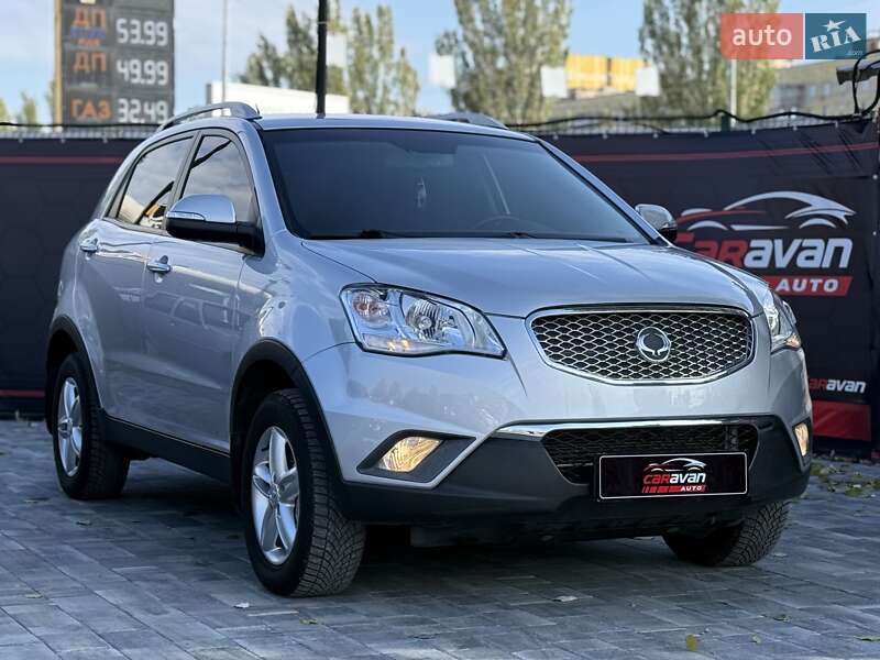 Позашляховик / Кросовер SsangYong Korando 2013 в  фото Позашляховик / Кросовер SsangYong Korando 2013 в