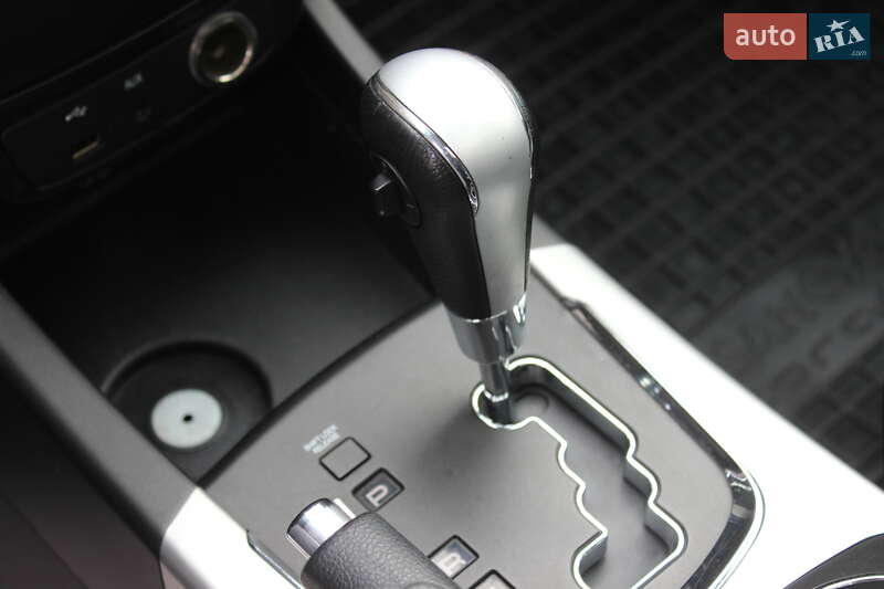 Позашляховик / Кросовер SsangYong Korando 2011 в Дніпрі