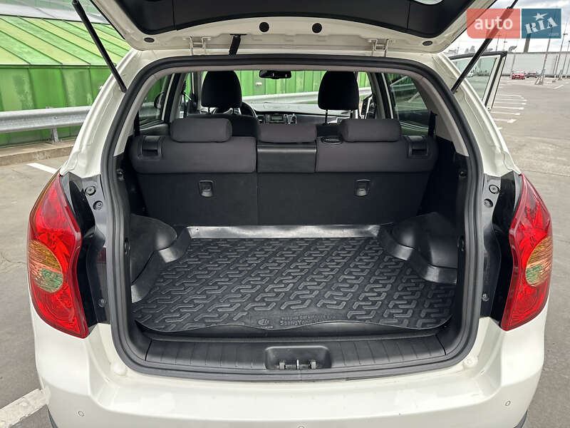 Внедорожник / Кроссовер SsangYong Korando 2012 в Киеве фото 17 Внедорожник / Кроссовер SsangYong Korando 2012 в Киеве