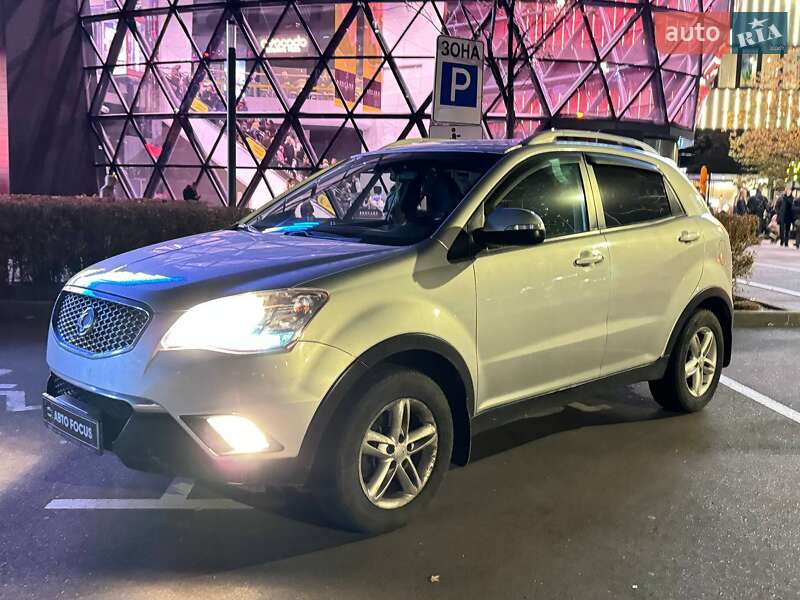 Внедорожник / Кроссовер SsangYong Korando 2013 в Киеве