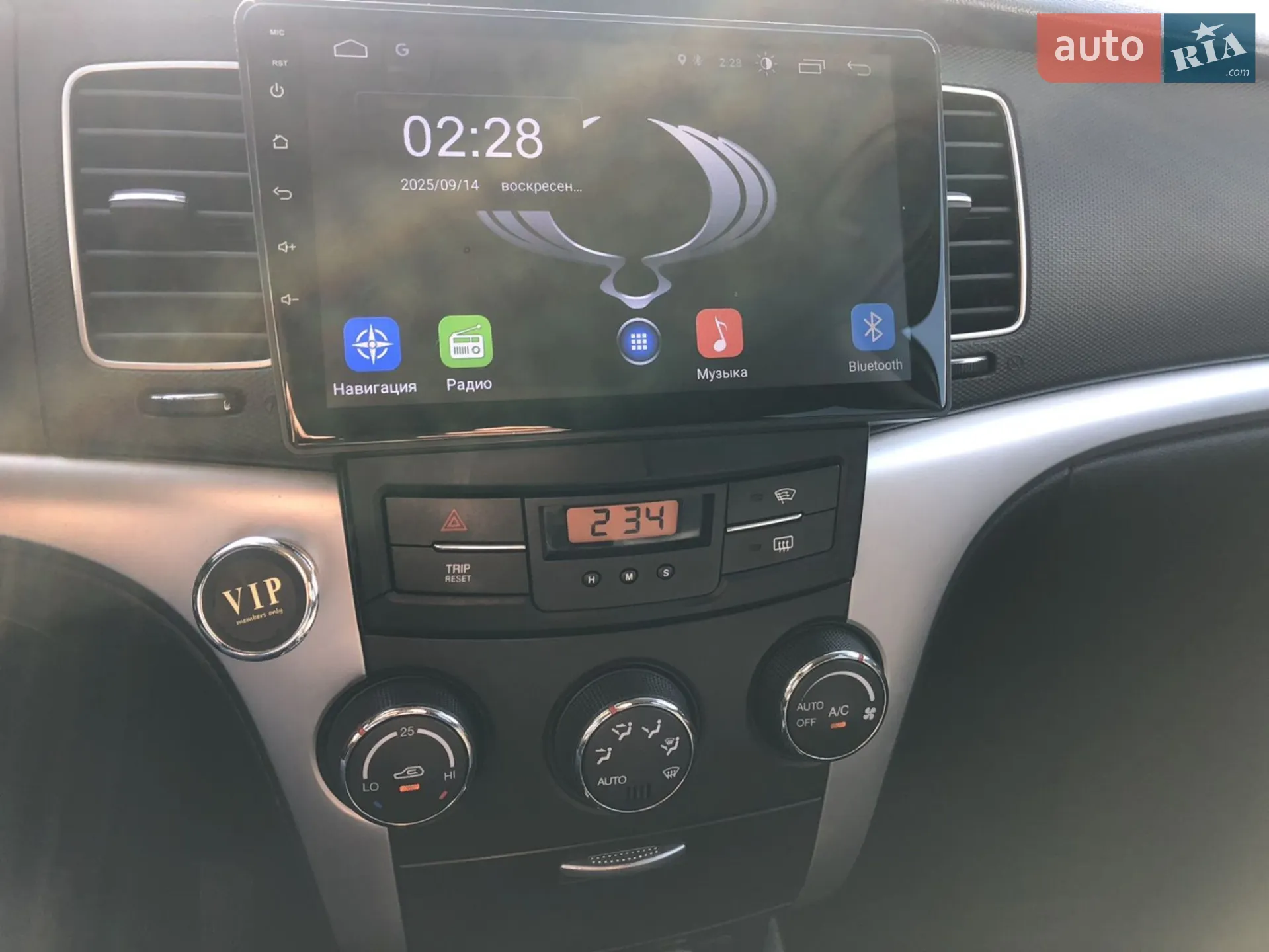 2011 SsangYong Korando - мініатюра 11