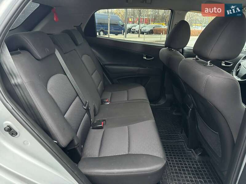 Позашляховик / Кросовер SsangYong Korando 2013 в Києві