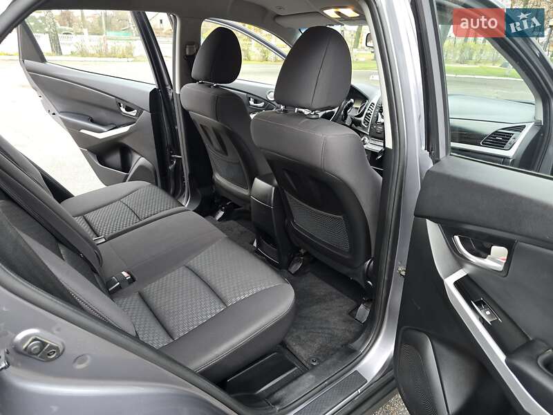 Позашляховик / Кросовер SsangYong Korando 2013 в Харкові фото 37 Позашляховик / Кросовер SsangYong Korando 2013 в Харкові