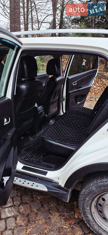 Позашляховик / Кросовер SsangYong Korando 2013 в Стебнику