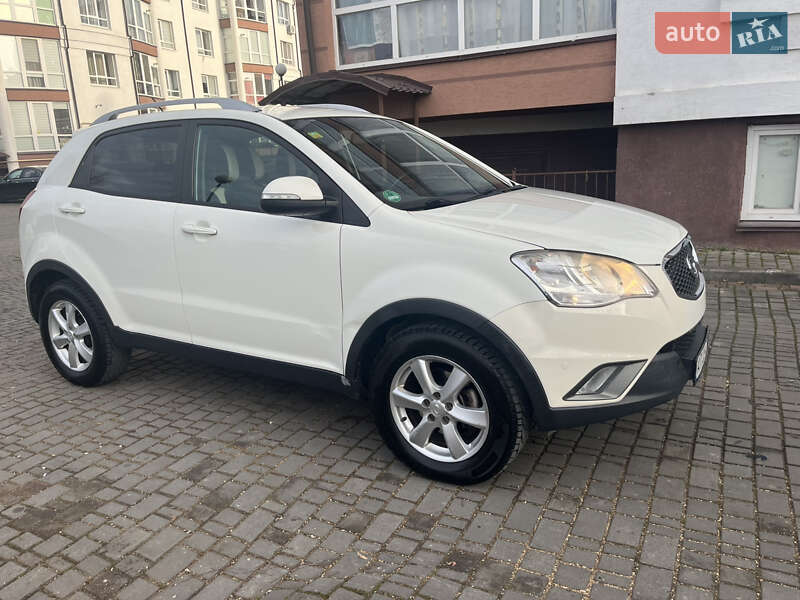 Позашляховик / Кросовер SsangYong Korando 2011 в Івано-Франківську