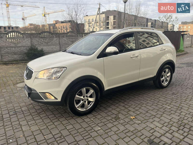 Позашляховик / Кросовер SsangYong Korando 2011 в Івано-Франківську